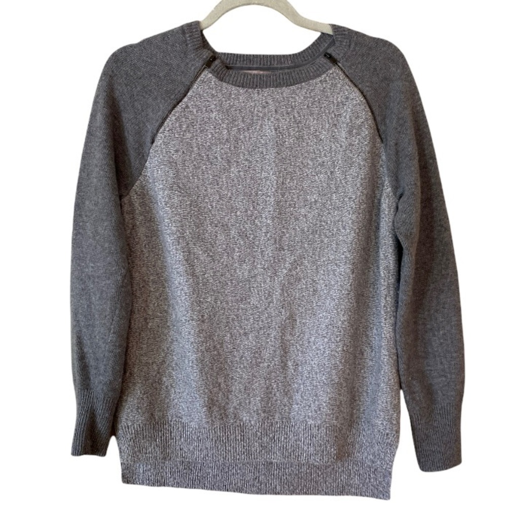 Banana Republic Italian Yarn Sweater_Size Large